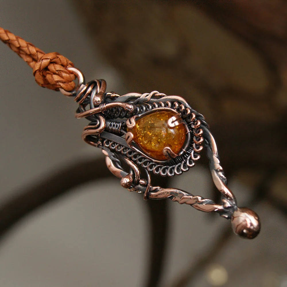 UNIKATOWY -wisior miedziany- Amber Keeper